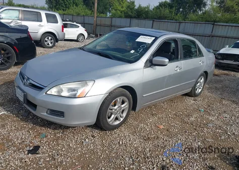 2006 Honda Accord 2.4 Ex z USA, uszkodzony, nr VIN JHMCM56886C003097